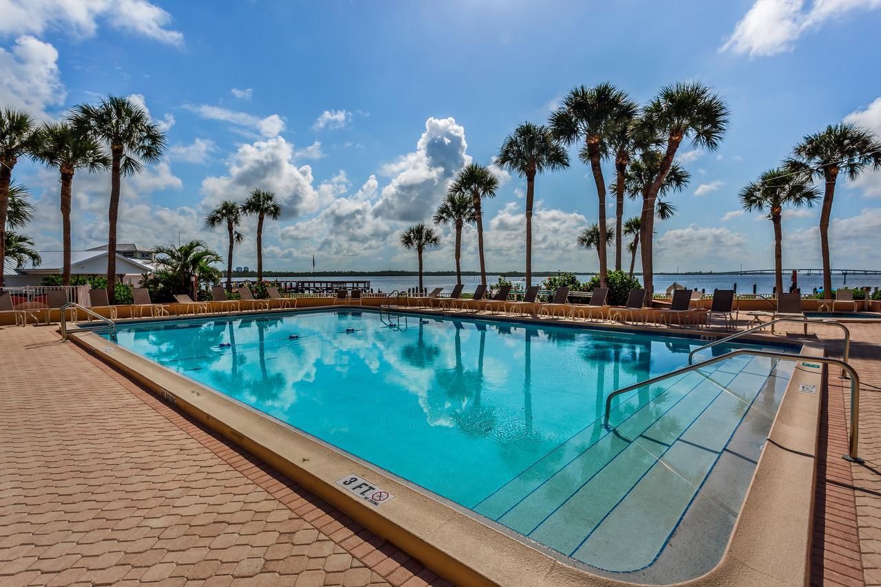 Riverside Club Marco Island Exterior photo