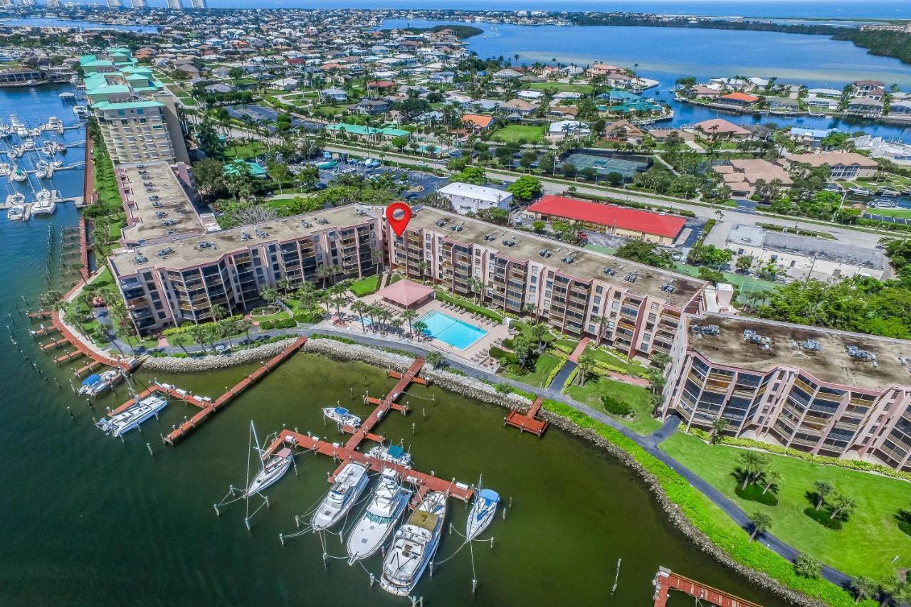 Riverside Club Marco Island Exterior photo